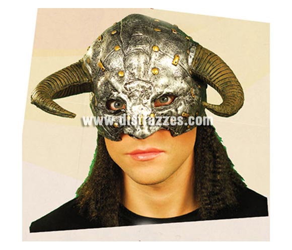 Casco Medieval de Vikingo con peluca negra para Halloween. Talla Universal. Pelo incluido. Ideal como complemento de tu disfraz de Halloween para ir de Fiesta a Pub's, Discotecas, Casas particulares o Restaurantes y ayudar a crear un ambiente terrorífico y tenebroso en la Fiesta de Halloween.
¡¡Compra los complementos de tu disfraz para Halloween en nuestra tienda de disfraces, será divertido!!

