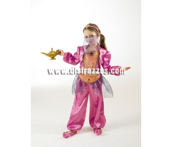 Disfraz de Princesa Jasmine para niña. Talla de 5 a 6 años. Incluye diadema con velo, camisa, chaqueta, pantalón, babuchas y lámpara mágica. Disfraz con licencia Disney ideal para regalar.
Éste disfraz es ideal para Carnaval y para regalar en Navidad, en Reyes Magos, para un Cumpleaños o en cualquier ocasión del año. Con éste disfraz harás un regalo diferente y que seguro que a los peques les encantará y hará que desarrollen su imaginación y que jueguen haciendo valer su fantasía. 
¡¡Compra tu disfraz para Carnaval o para regalar en Navidad o en Reyes Magos en nuestra tienda de disfraces, será divertido!!
