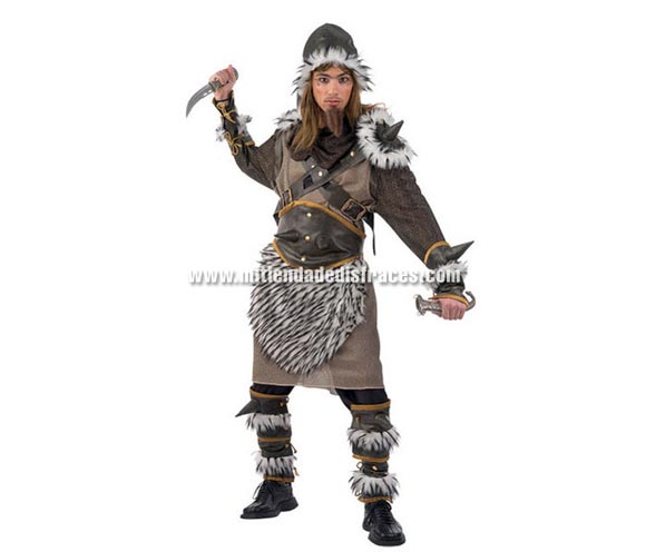 Disfraz de Guerrero Bárbaro Extralujo. Alta calidad en telas y acabados. Fabricado en España. Disponible en varias tallas. Incluye pantalón, vestido, gorro, cinturón, polainas y puños. Puñal NO incluido, podrás verlo en la sección Complementos.