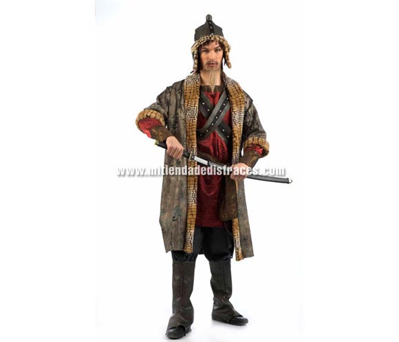 Disfraz de Gengis Khan Extralujo. Alta calidad en telas y acabados. Fabricado en España. Disponible en varias tallas. Incluye pantalón, gorro, cubrebotas, casaca, abrigo y fajín. Espada NO incluida, podrás verla en la sección Complementos.