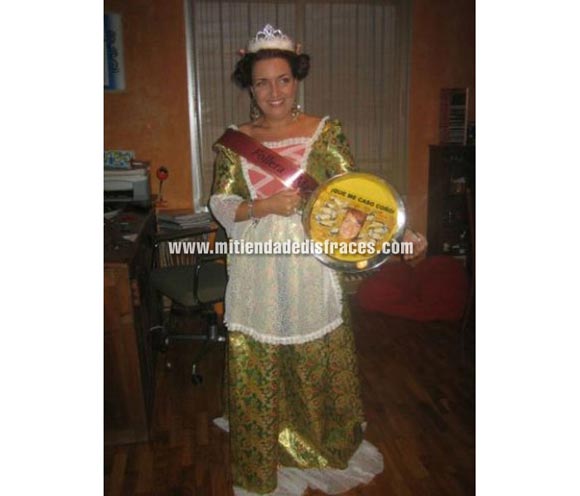 Disfraz de Fallera Adulta. Disponible en varias tallas. Incluye camisa y falda con mandil. Este disfraz también se ha hecho para una peña de hombres, por lo que podemos dar la idea a alguna Peña, Grupo o Comparsa.

