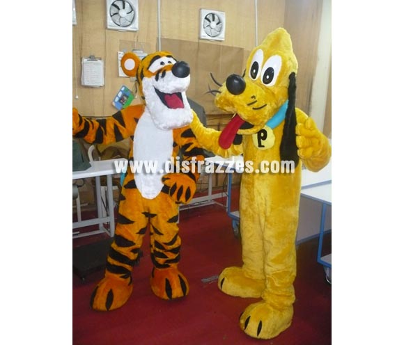 Disfraz de Mascota Publicitaria Animales variados. Precio por unidad, se venden por separado. Realizamos todo tipo de mascotas publicitarias adaptándonos a sus necesidades para Empresas, Centros Comerciales, Parques de Atracciones, Ayuntamientos, Empresas de Eventos, Empresas de publicidad, Grupos de Animación, etc. etc. Tiempo de fabricación 1 mes aproximadamente. El precio de los portes de ésta mascota es de 50 euros dado el volumen que tiene el paquete. Para el encargo de su mascota, debe contactar con nosotros por teléfono o email. Para jugar a ser Tigger o Pluto. ¡¡Confia en nosotros para la realización o confección de todos tus Disfraces Publicitarios, será divertido!! 